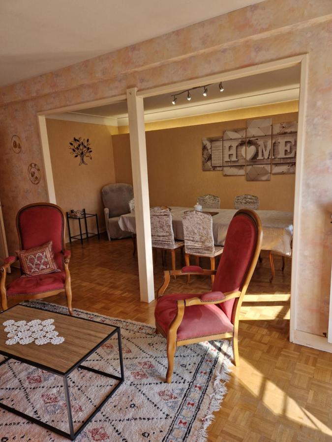 Appartement 120 M² Duplex Coeur Historique Au Calme Le Puy-en-Velay Extérieur photo