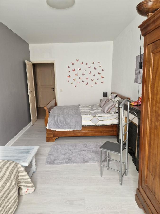 Appartement 120 M² Duplex Coeur Historique Au Calme Le Puy-en-Velay Extérieur photo