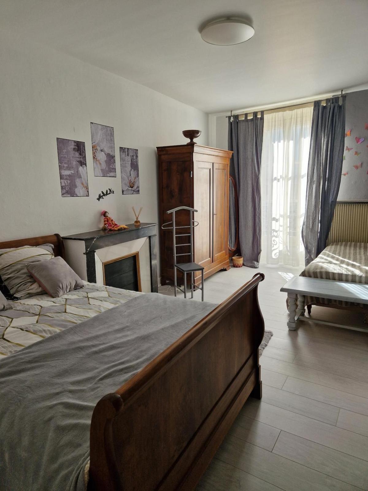 Appartement 120 M² Duplex Coeur Historique Au Calme Le Puy-en-Velay Extérieur photo