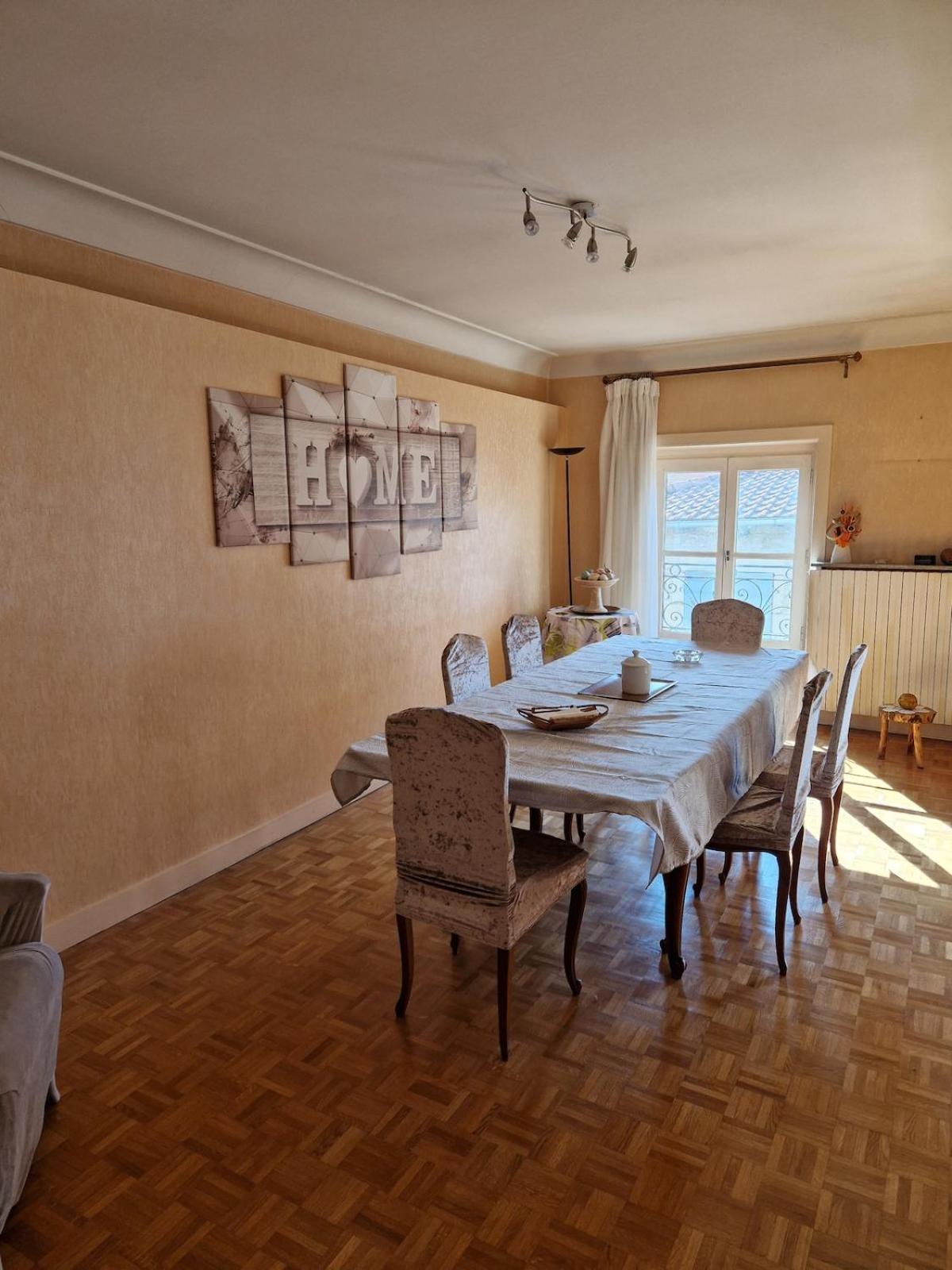 Appartement 120 M² Duplex Coeur Historique Au Calme Le Puy-en-Velay Extérieur photo