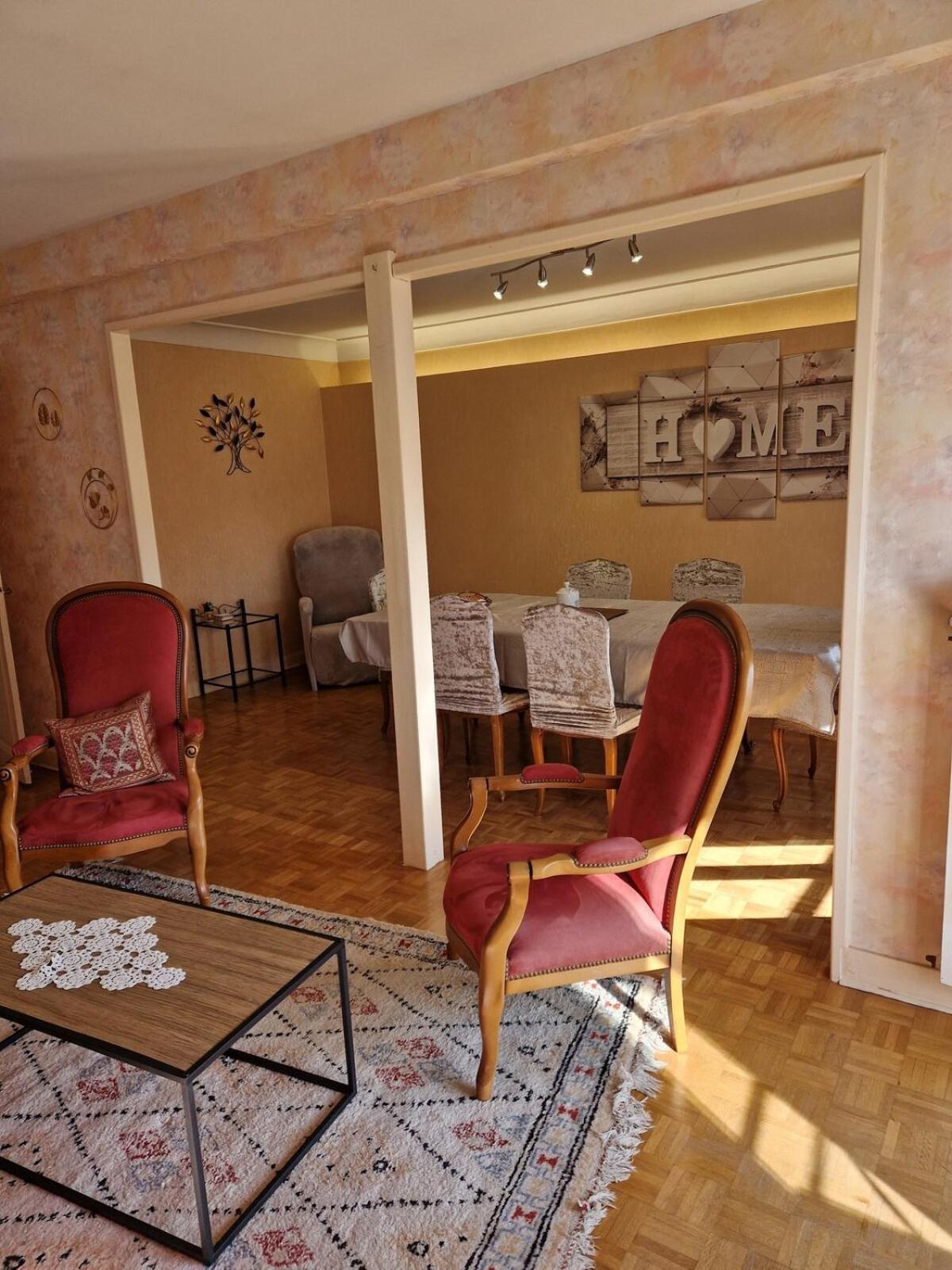 Appartement 120 M² Duplex Coeur Historique Au Calme Le Puy-en-Velay Extérieur photo